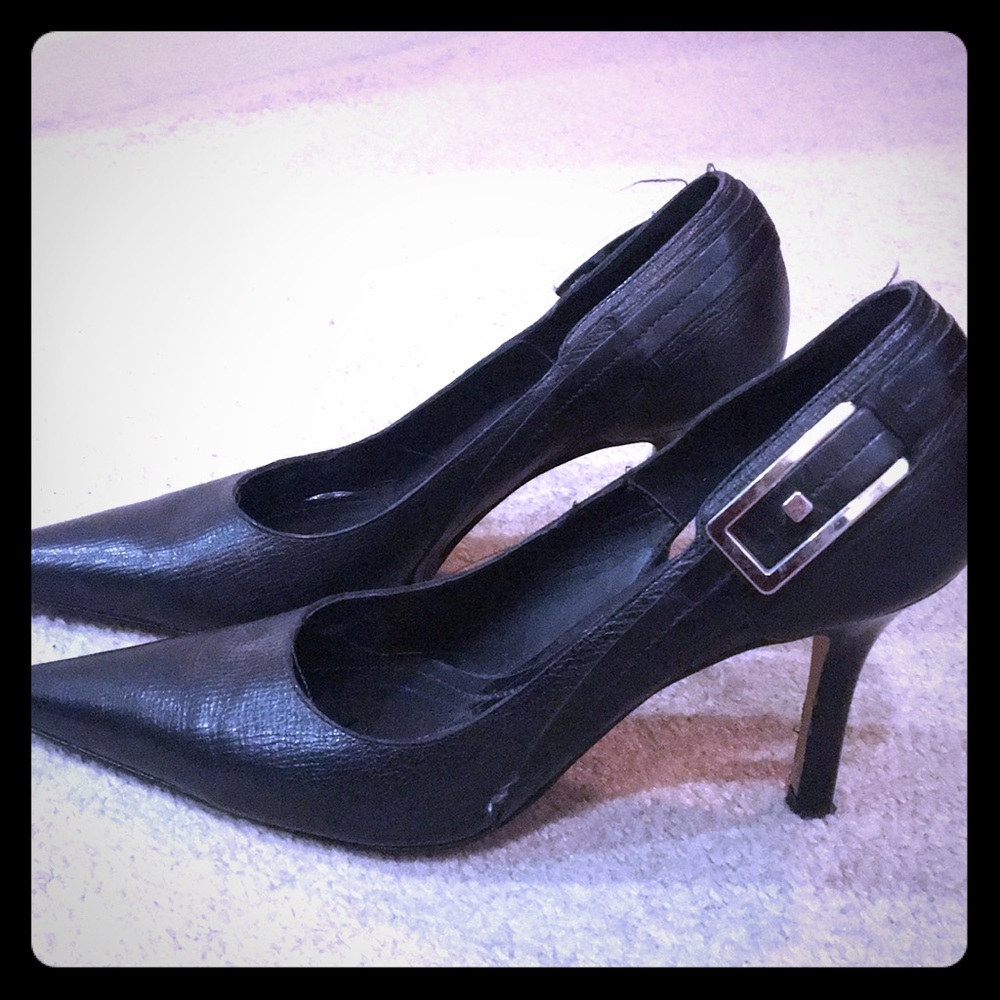 Ann Taylor pointed toe heels
